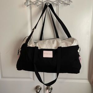 NWT Victoria’s Secret Duffle Bag